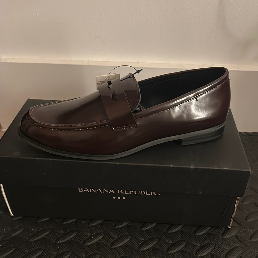 Banana Republic Brown Loafers
